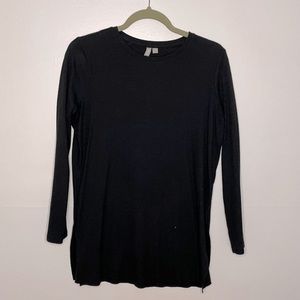 Black Long Tee